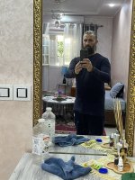 A picture of a participant who wants to get to know each other and get married