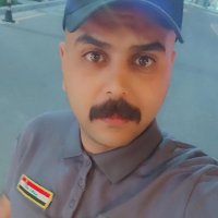 Une photo d’un participant qui veut faire connaissance et se marier